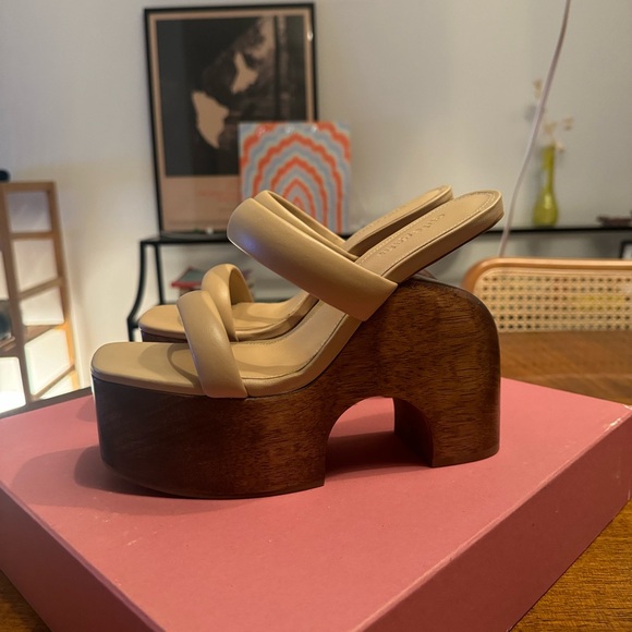 Cult Gaia Lucy Platform Sand / Size 7 / Never Worn - Picture 2 of 4